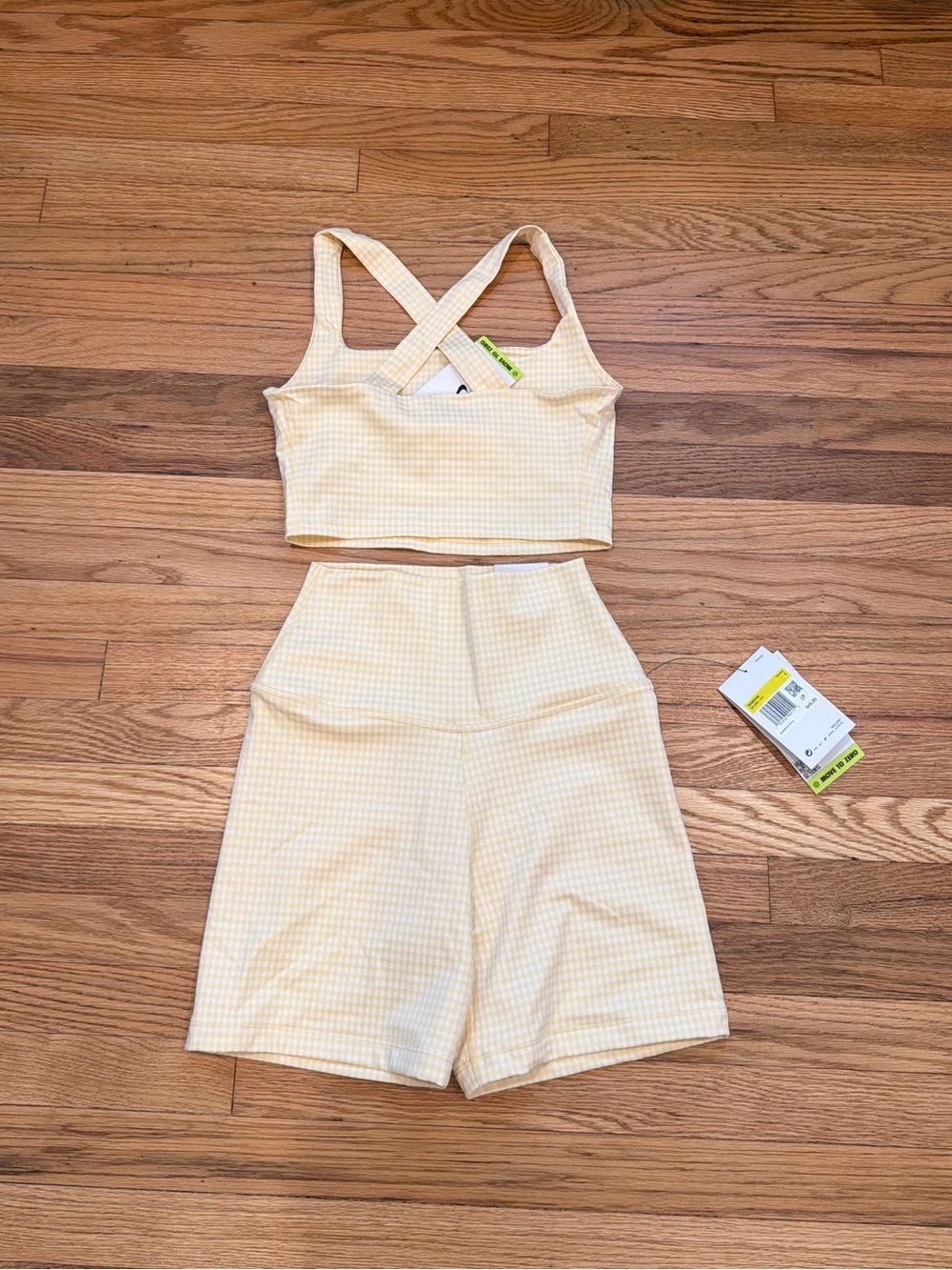 Nike Yellow Gingham Cross-Back Crop Top & High-Waist Shorts Set - Picture 2 of 15